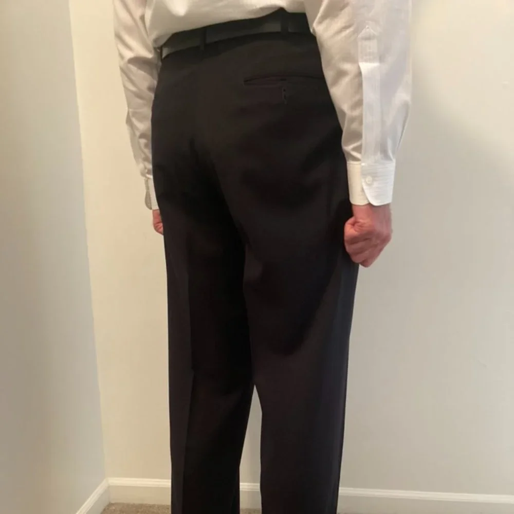 Brooks Brothers, 100% Wool Suit - Picture 8 of 12